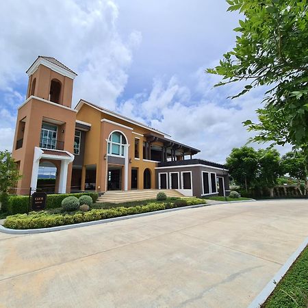 Amara 3Br Pool Villa At Boulevard Tuscany Chaam - Huahin Petchaburi Esterno foto